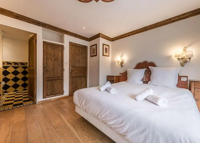 Daire Grand Appartement, Skis Aux Pieds, 10 Personnes, 1650, Parking Et Wifi Inclus - Fr-1-631-176 Courchevel