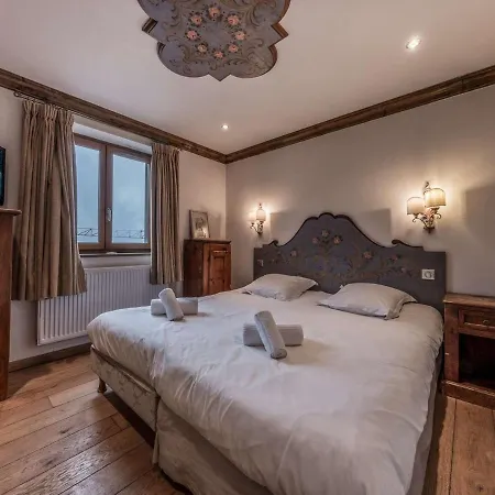 Апартаменты Grand Appartement, Skis Aux Pieds, 10 Personnes, 1650, Parking Et Wifi Inclus - Fr-1-631-176