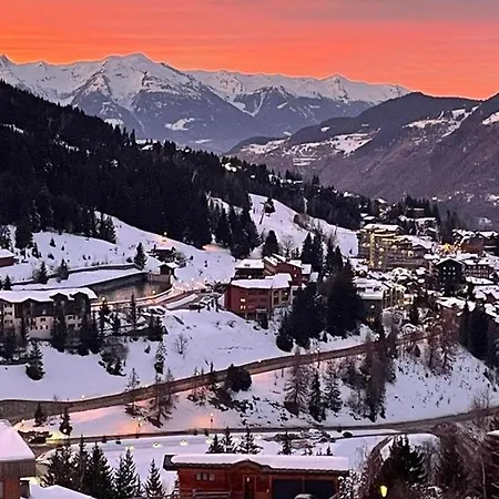 Grand Appartement, Skis Aux Pieds, 10 Personnes, 1650, Parking Et Wifi Inclus - Fr-1-631-176 Apartman *